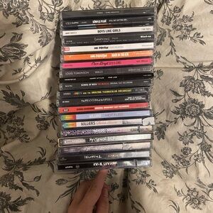 20 CD LOT ASSORTED USED